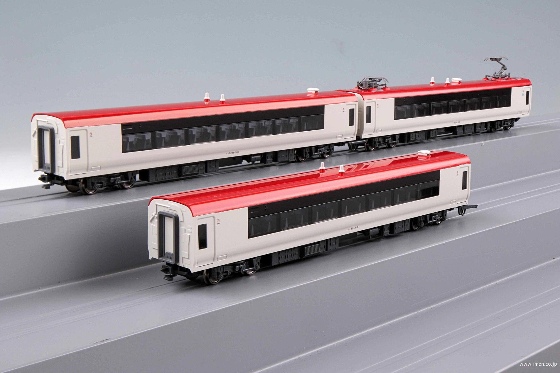 800系1000番台九州新幹線 WAKU WAKU SMILE新幹線 6両 | 鉄道