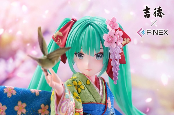お値段約20万円にも納得！「初音ミク」日本人形フィギュアが可憐で