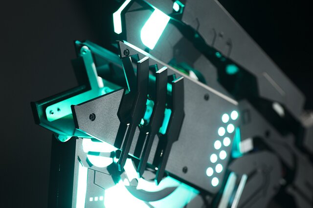 玩具の域を超えてる！日高のり子ボイスで自動変形する「サイコパス