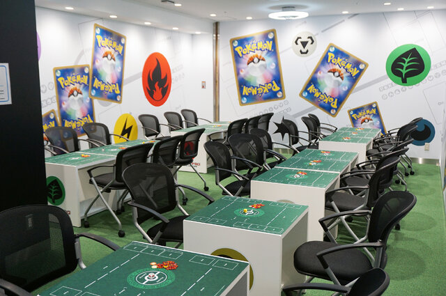 ポケモンカード』池袋メガトウキョーに常設のカードステーションが登場