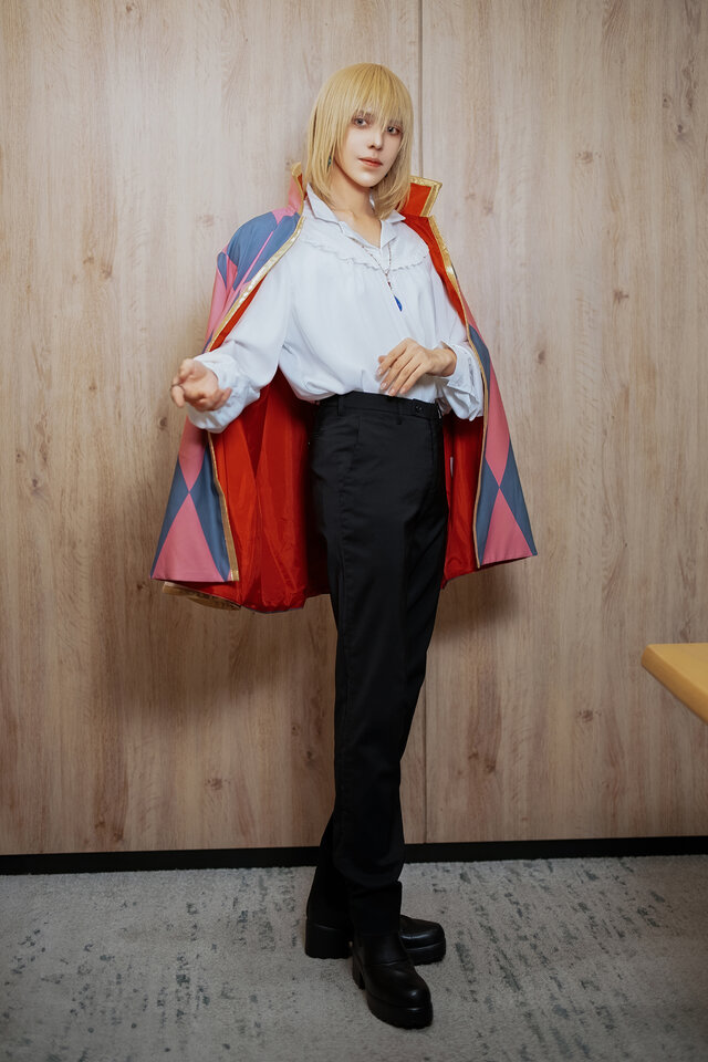コスプレ】“男装の神”が魅せる「ハウルの動く城」が美しすぎる！国内外