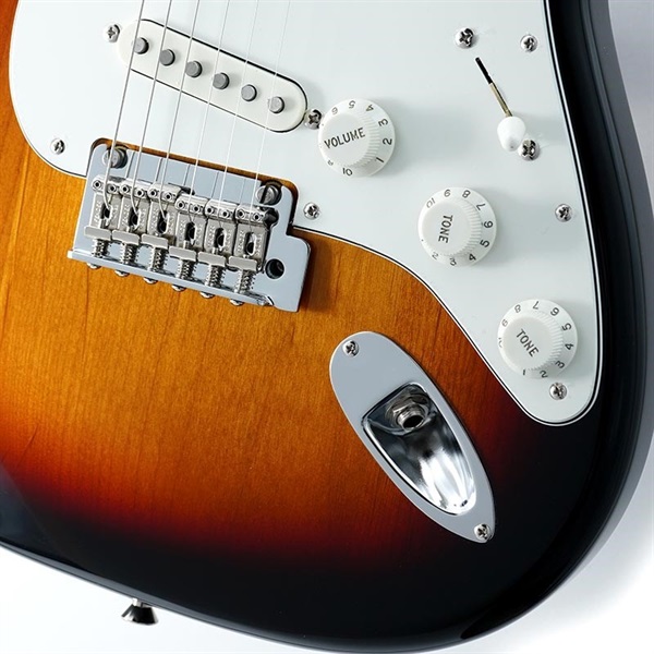 Fender Made in Japan Hybrid II Stratocaster (3-Color Sunburst