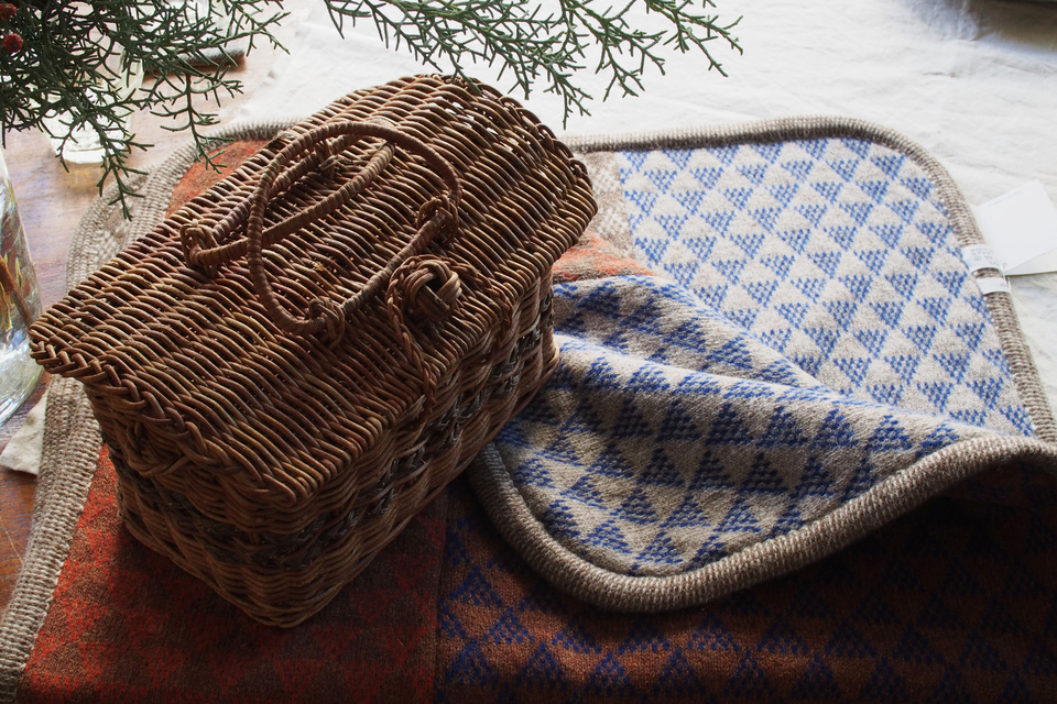 あけびの家型バスケット - ウェブショップ - jokogumo - よこぐも