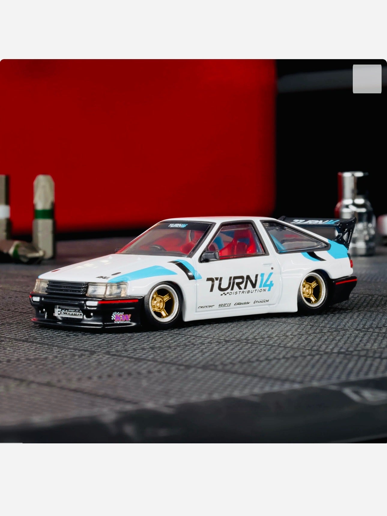 Hot Wheels 2025 RLC Exclusive Elite 64 Toyota Corolla Levin (AE86