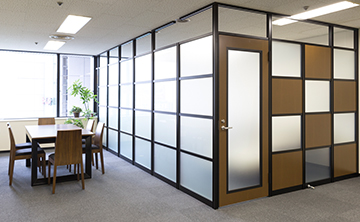 オフィスの施工型パーテーション・パーテーション工事｜オフィス移転