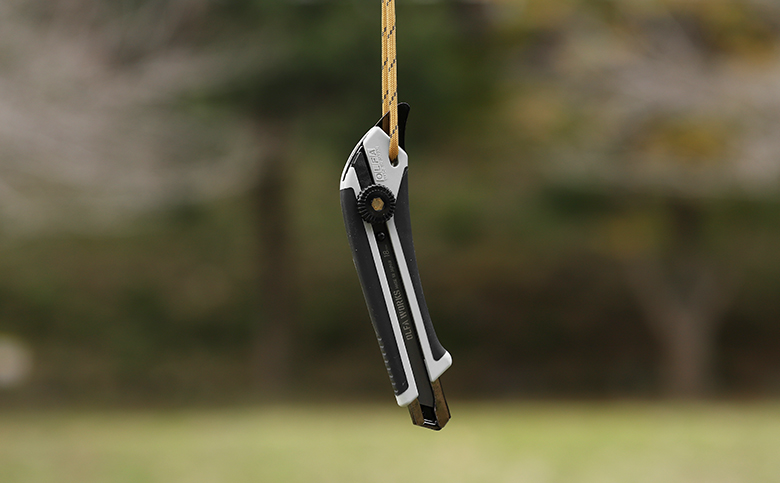 替刃式フィールドナイフ FK1 アッシュグレー｜オルファ株式会社 【公式