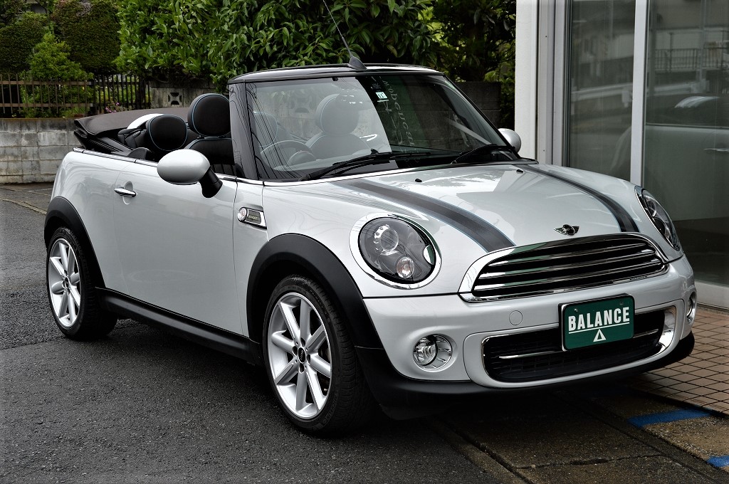 MINI COOPER コンバーチブル ハイゲート ホワイトシルバー【オープン