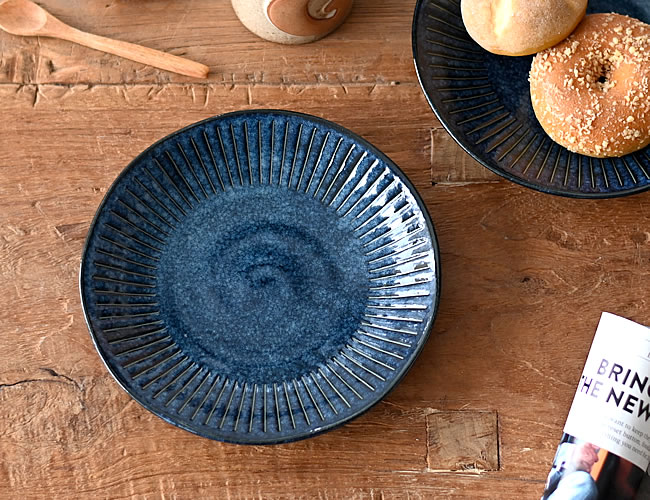 藍色十草 中皿 | ゼネラルストア オルネ