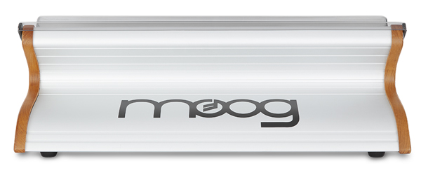 Moog Subsequent 25、Sub Phatty専用のDECKSAVER、DS-PC-SUB25をご紹介