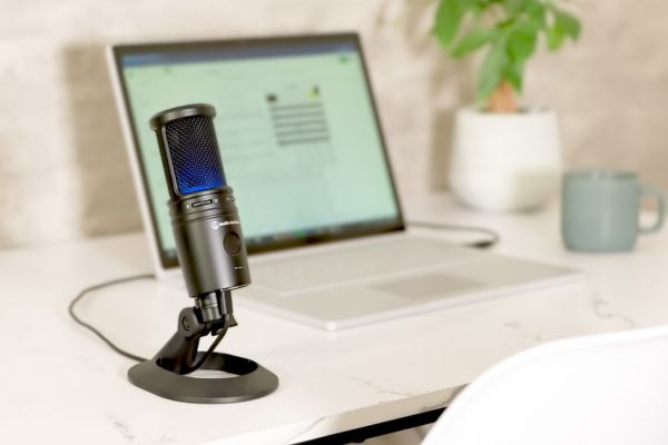 audio-technicaのプロ仕様のコンデンサーUSBマイクロホン AT2020USB-XP