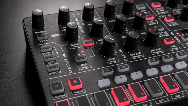 IK Multimedia - UNO Synth PRO X