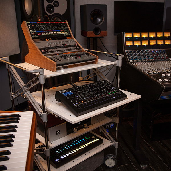 SH-4d：Roland究極のシンセサイザーが誕生！！クリエイティブな