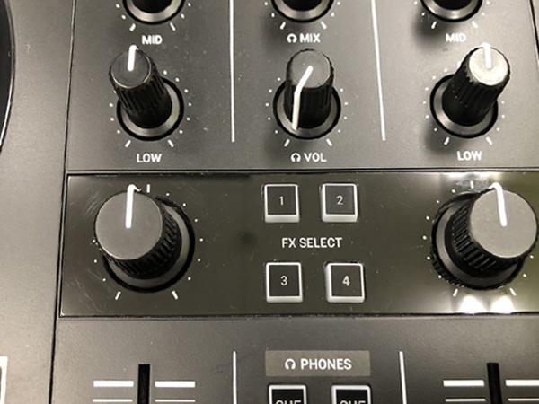 中古品☆28,519円→19,800円】Native Instruments/DJコントローラー