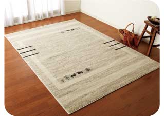 夏にも冬にもおすすめ！モンゴル無染色ウールラグのおすすめポイント