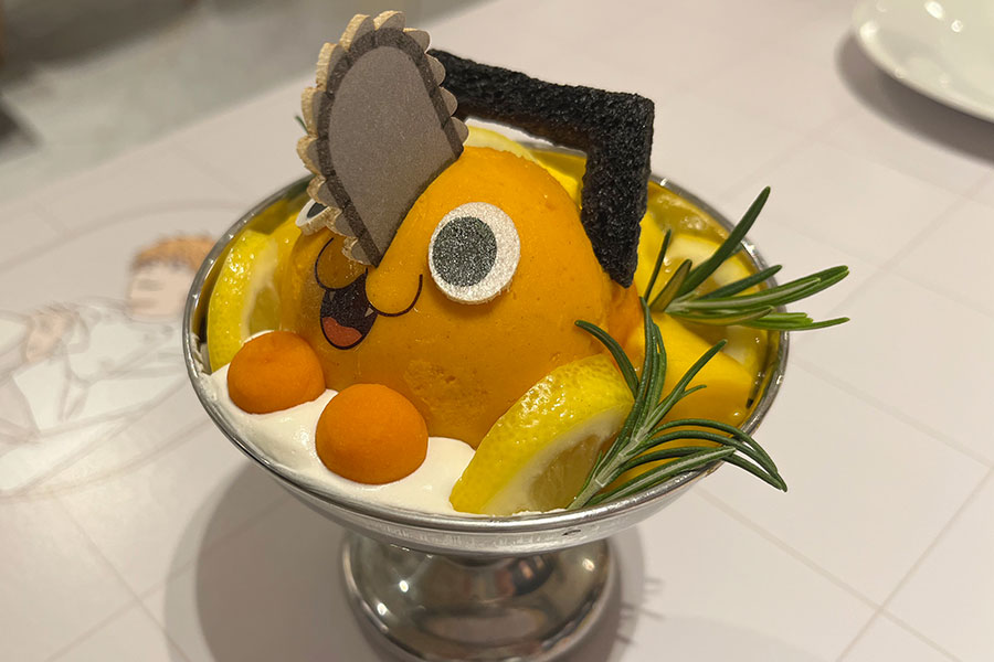 大阪の「チェンソーマン」カフェ、ファン胸熱なメニュー揃う | Lmaga.jp