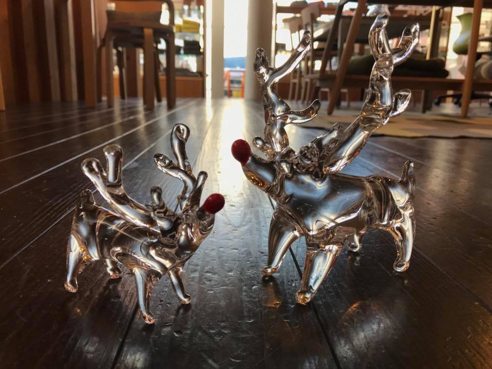 スガハラ職人が手掛ける！2017年“初登場”トナカイオーナメント