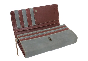 大容量！36カードポケット長財布（牛革）｜革製品専門店レザーハウス