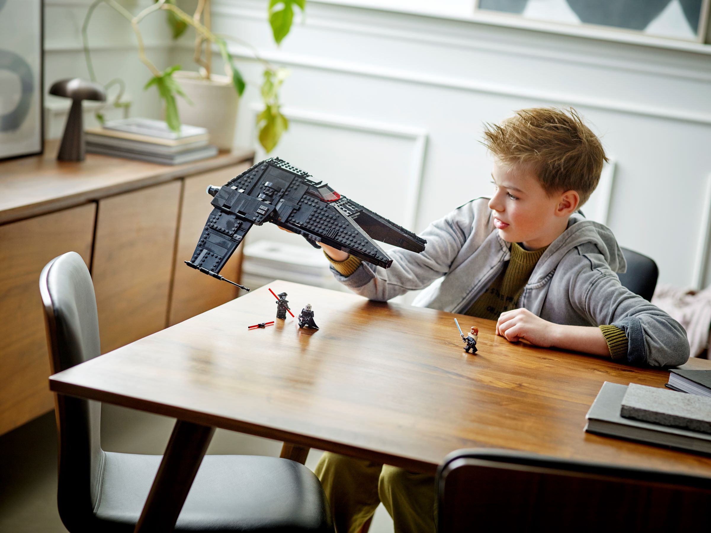 75336_alt9.jpg?fit=crop&