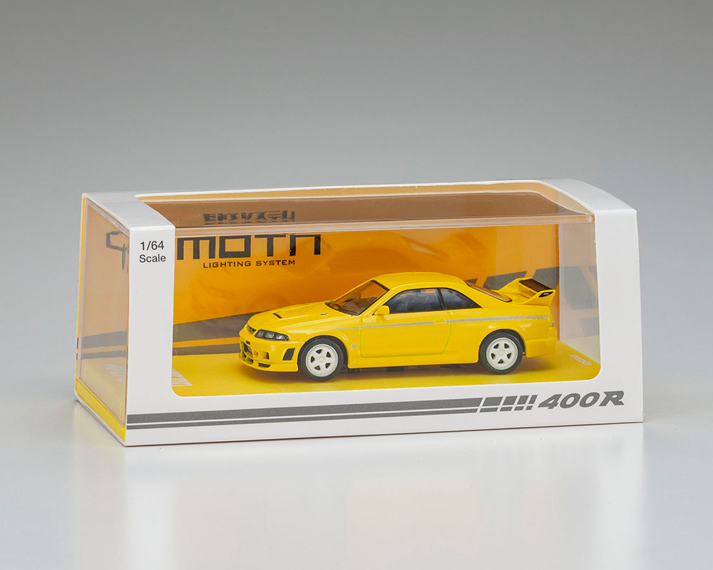 Kyosho 1:64 Nissan Nismo 400 R in Yellow (MOTN LED Base Compatible