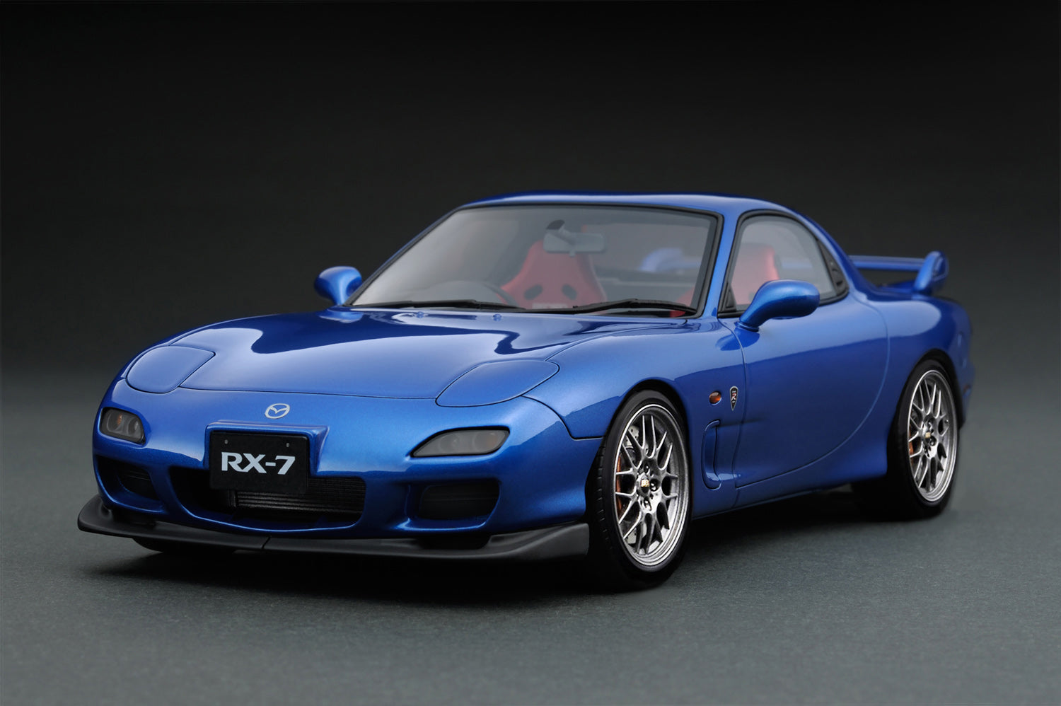 Ignition Model 1:18 Mazda RX-7 (FD3S) Spirit R Type A in Blue