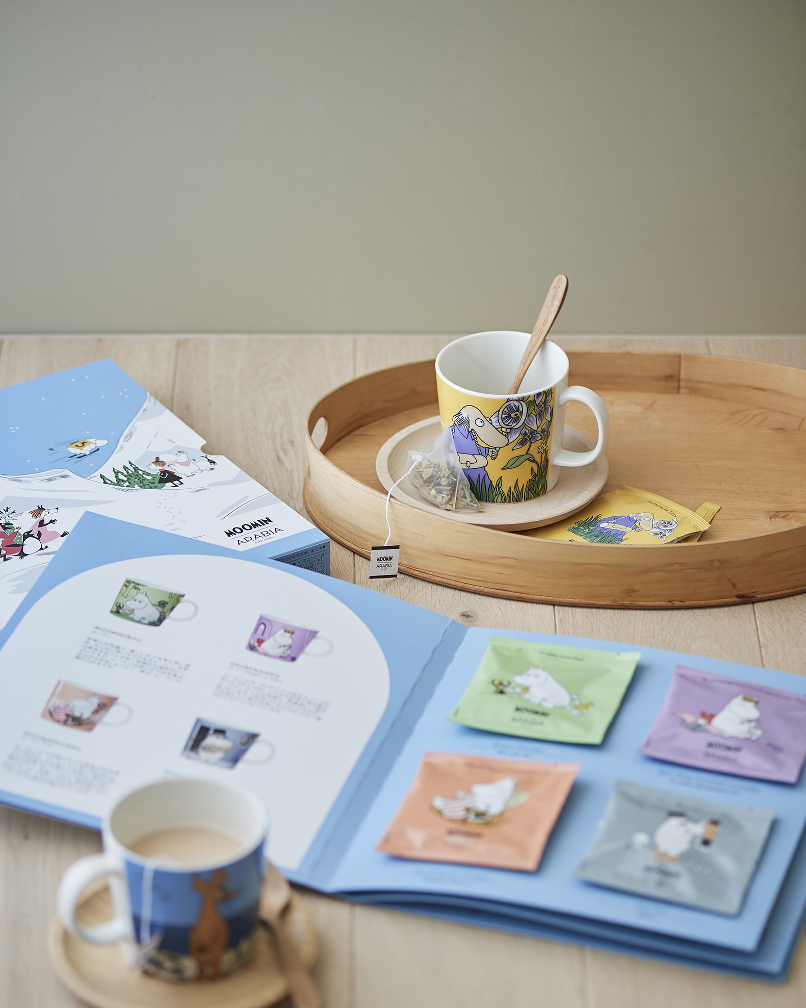 ムーミン ティーブック 2024 | ムーミン アラビア【公式サイト】