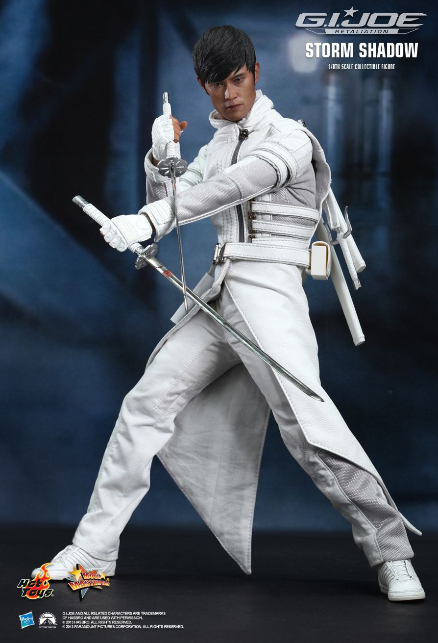 G.I. Joe Retaliation - Storm Shadow Hot Toys - Machinegun