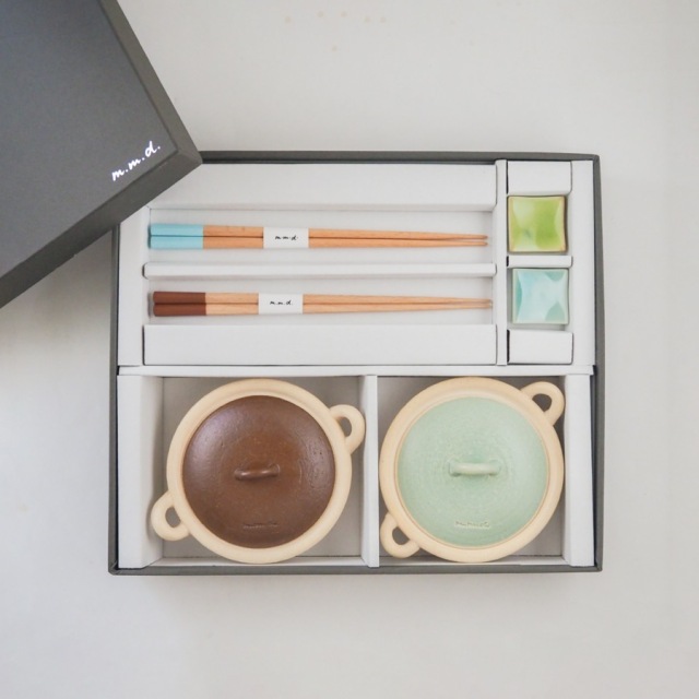 素敵な朝食」目玉焼き鍋・箸・箸置きセット / true colors line