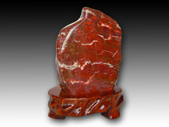 紅加茂石の水石は増樹にて販売中。赤玉石・赤石の実物を展示しています。