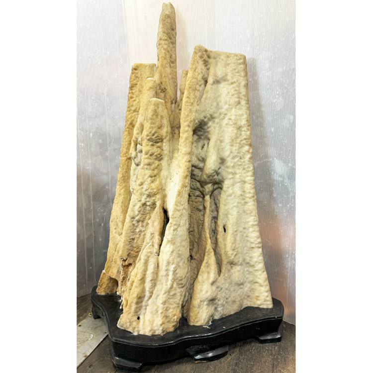 鍾乳石 景石 銘石 庭石 自然石 希少 天然の芸術品 最大級 特選一点物