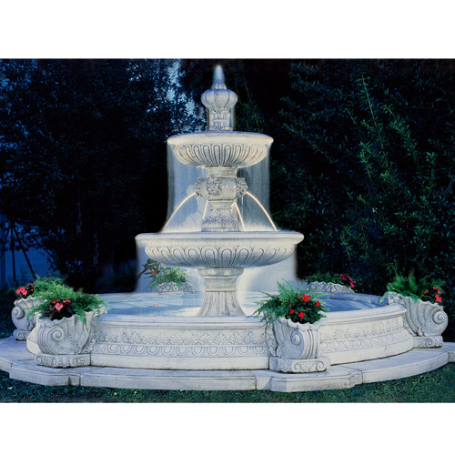 イタリア製大型噴水シエナは豪華な印象の噴水です。