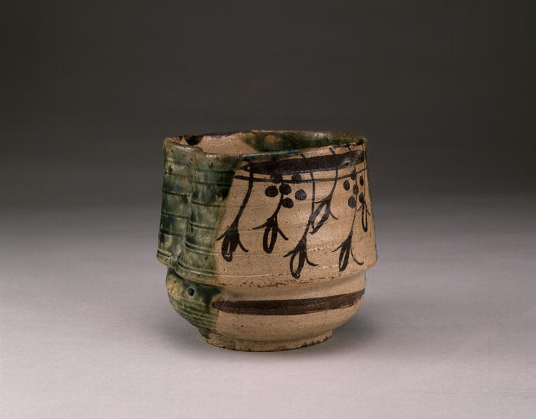 青織部沓向付 - MIHO MUSEUM