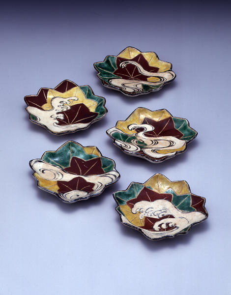 乾山色絵竜田川図向付 - MIHO MUSEUM