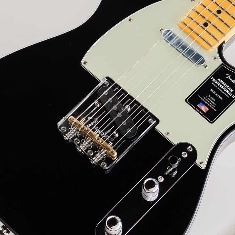 American Professional II Telecaster /Black/Maple Fingerboard