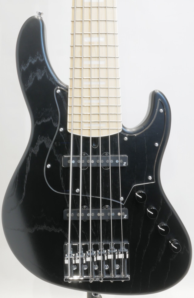 Beta6 Custom / Matte Black/MH: ベース｜三木楽器公式通販サイト