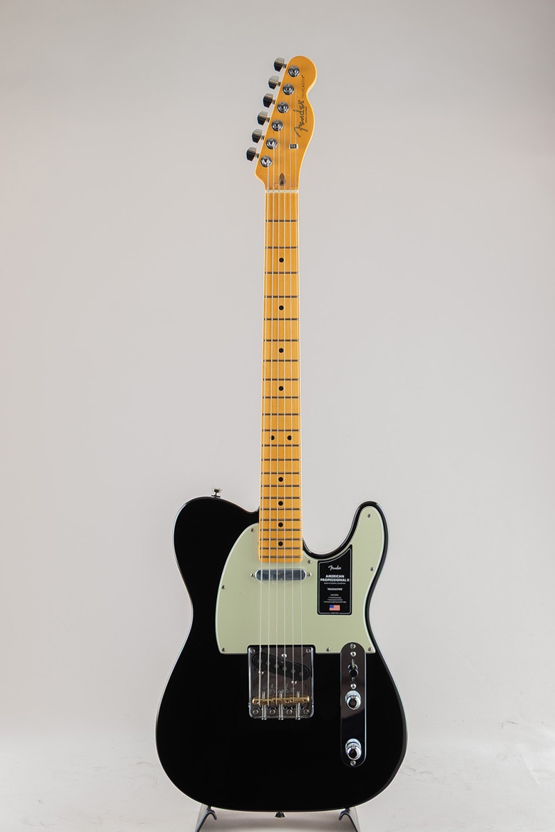 American Professional II Telecaster /Black/Maple Fingerboard