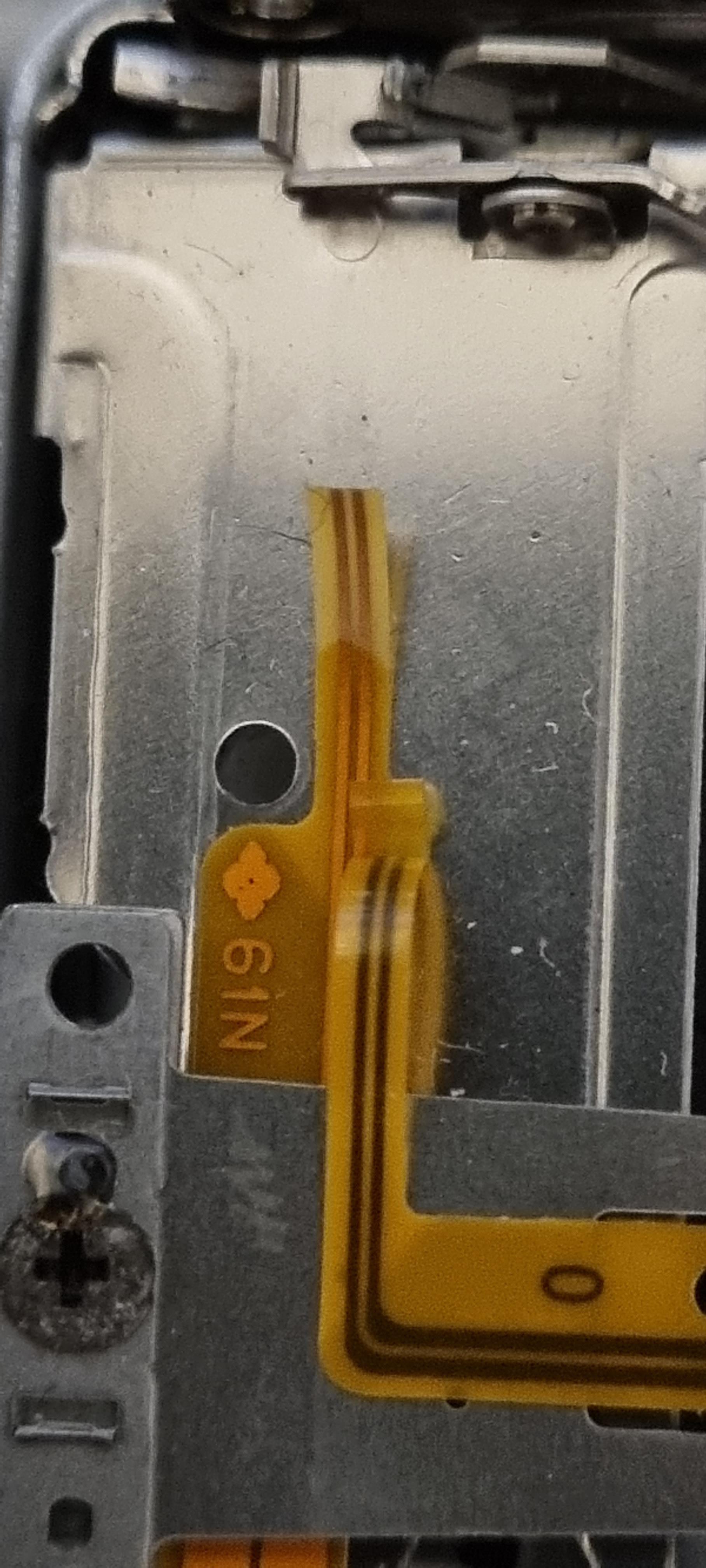 Sony MZ-N1 write head repair [MiniDisc Wiki]