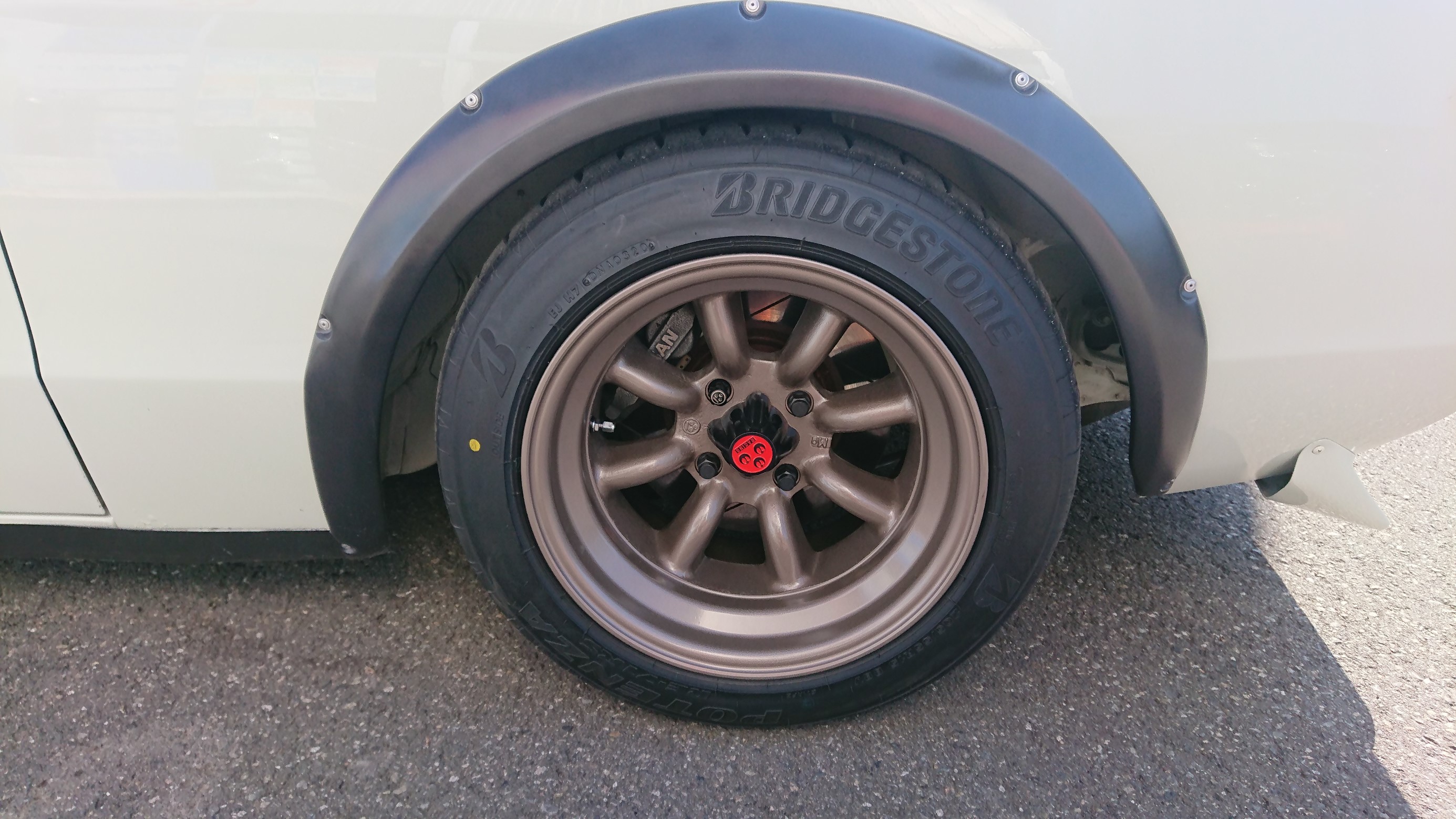 ケンメリスカイラインにはやっぱりこのホイールがお似合い「RSワタナベ