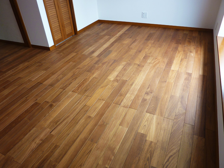 ミャンマーチークとインドネシアチークにはどんな違いがあるの