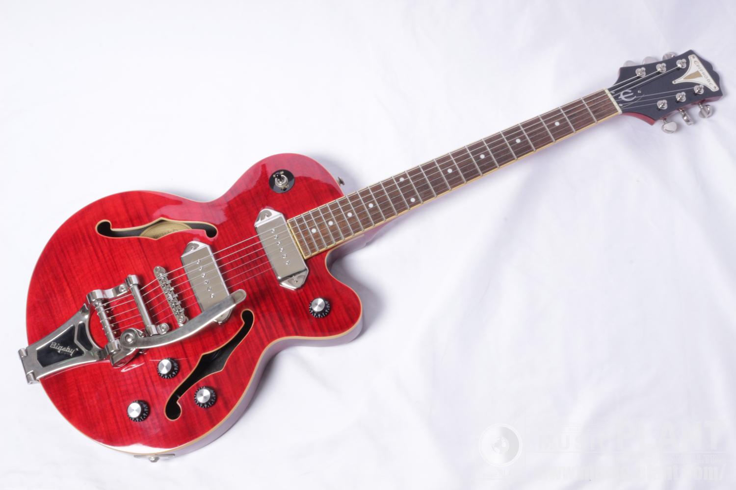Epiphone エレキギターWILDKAT中古()売却済みです。あしからずご了承