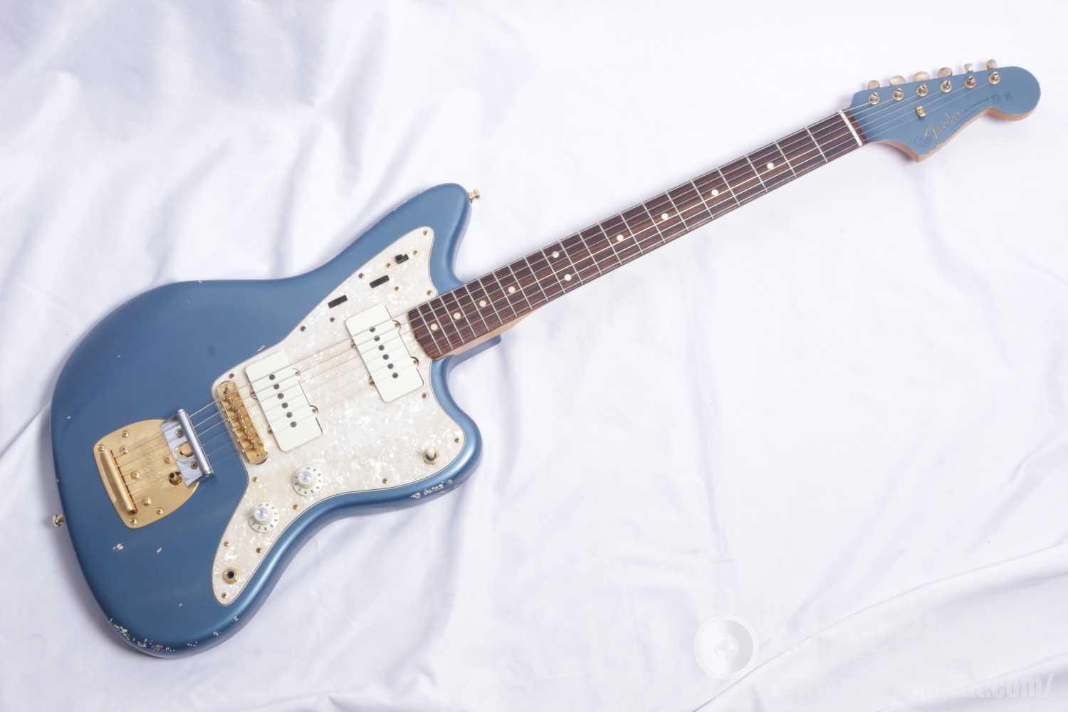 Fender Artistシリーズ エレキギターInoran Road Worn Jazzmaster&reg