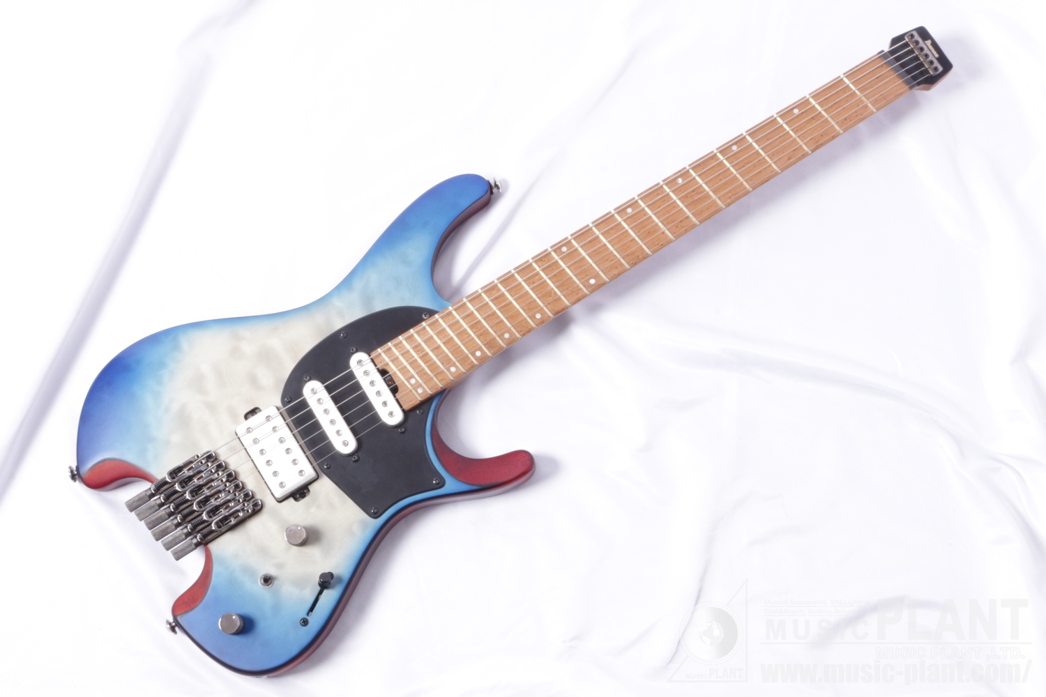 Ibanez ヘッドレスエレキギターQX54QM-BSM中古()売却済みです