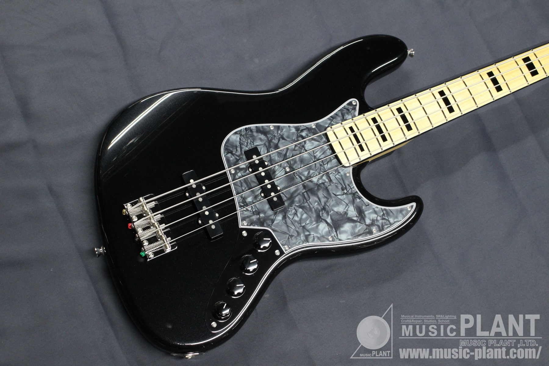 FREEDOM CUSTOM GUITAR RESEARCH Retroシリーズ アクティブジャズ