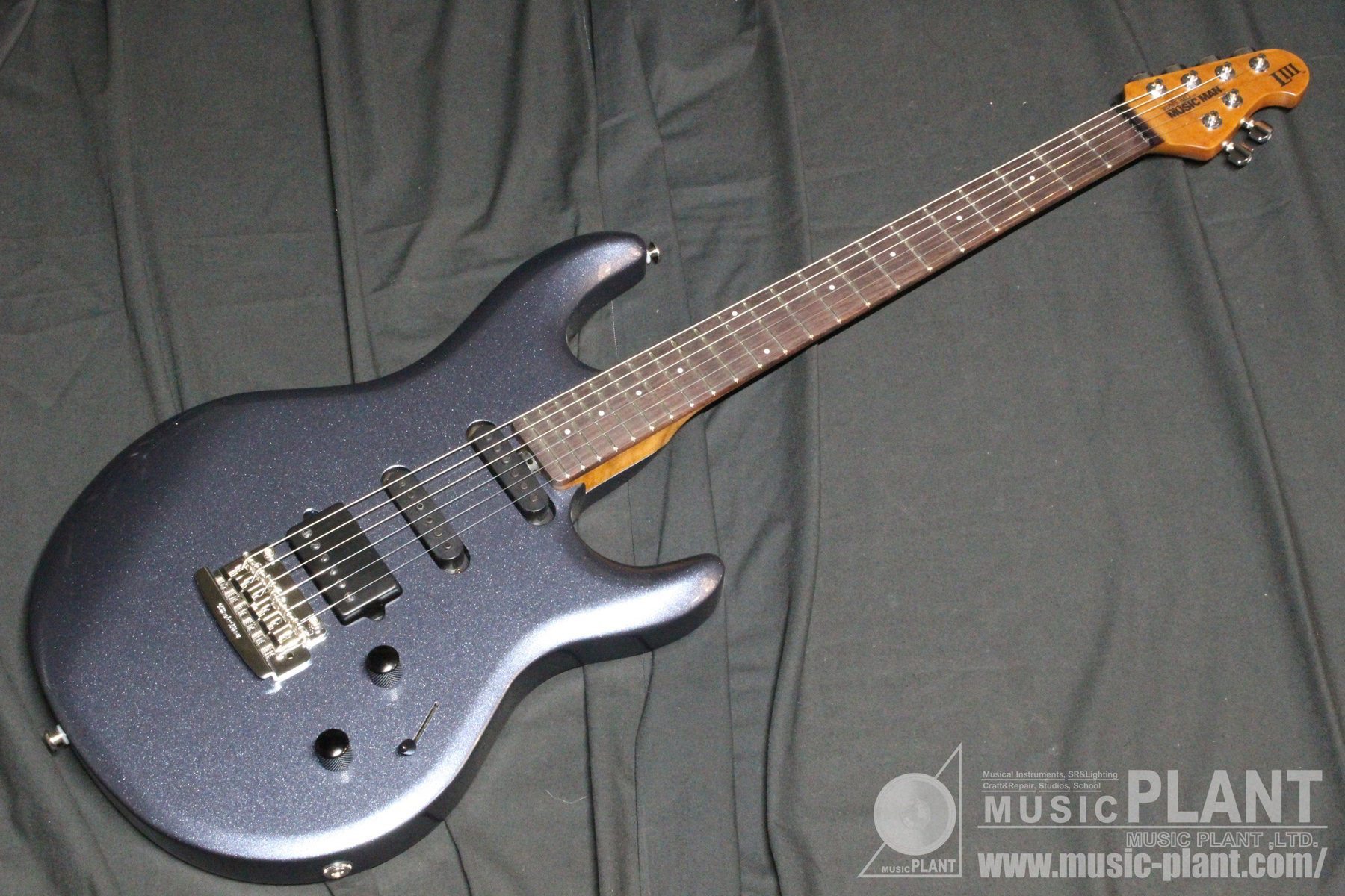 MUSIC MAN Steve Lukather Collectionシリーズ エレキギターLUKE III