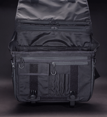 タクティカル メッセンジャーバッグ ミリタリーショップ 革ジャン 中田商店