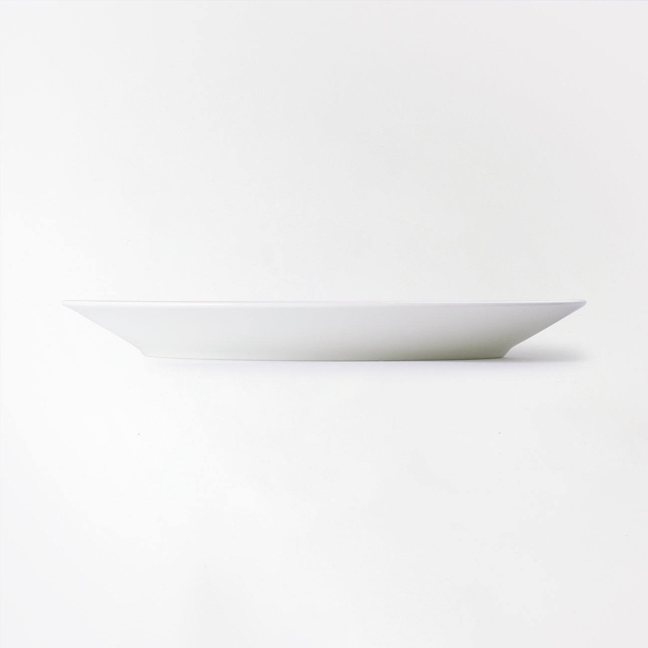 白いブランド食器｜26cmオーバルプレート｜EXQUISITE｜ニッコー公式