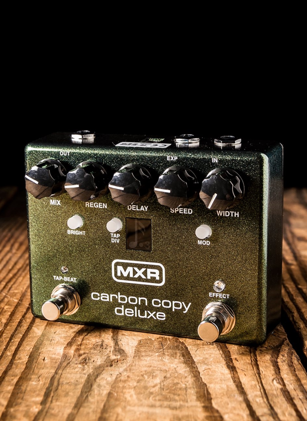MXR M292 Carbon Copy Deluxe Analog Delay Pedal