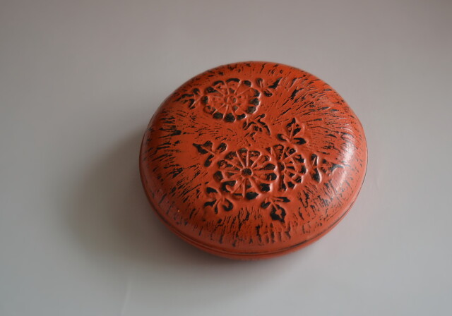 Antique Sam's Collection香合きく 菊香合 二代田中健智作