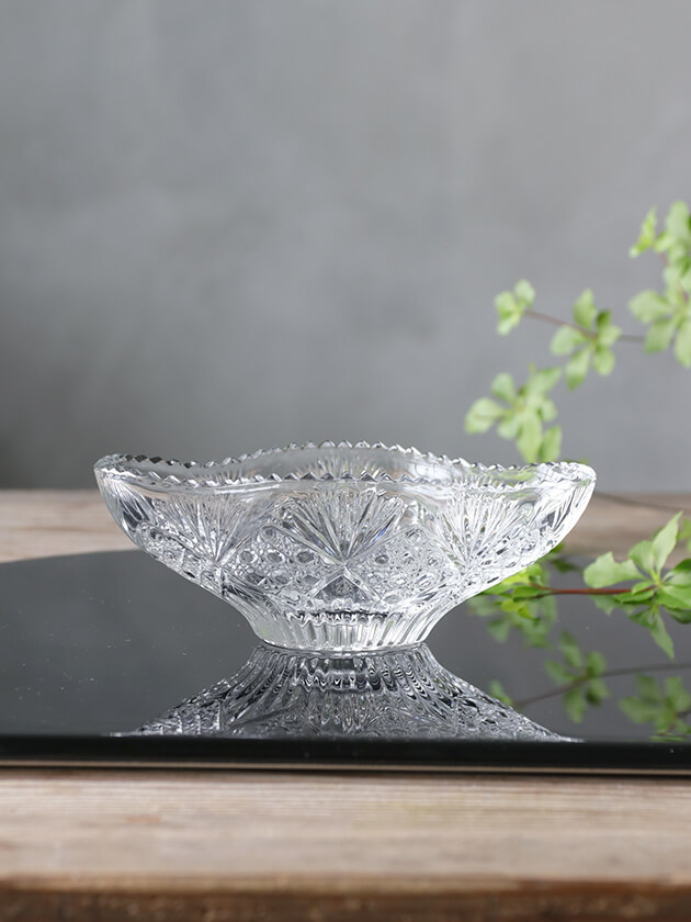 ガラスウェーブボウル