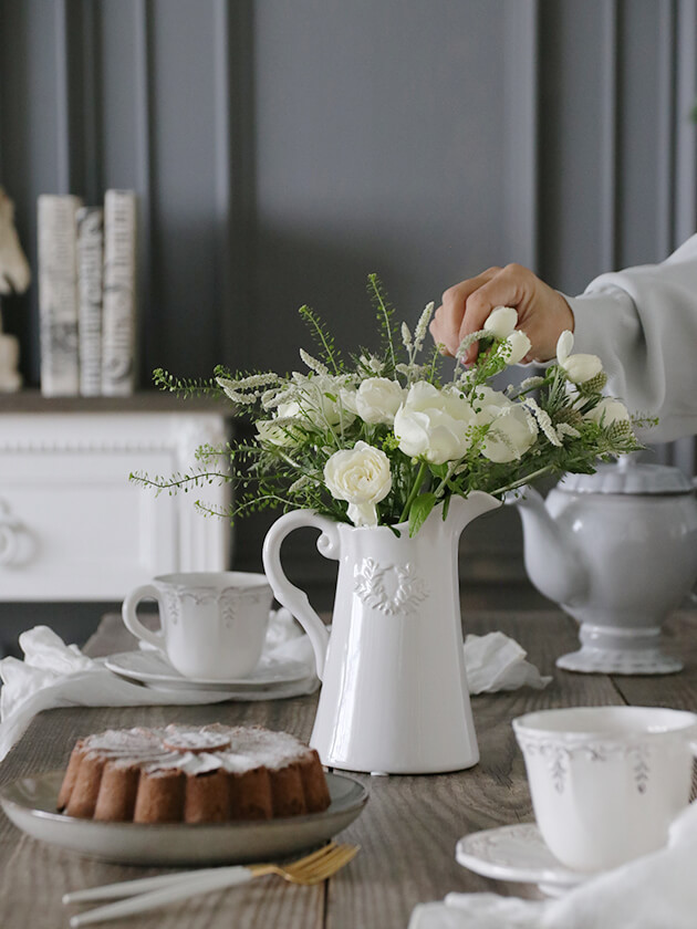 フラワーベース Tina ホワイト