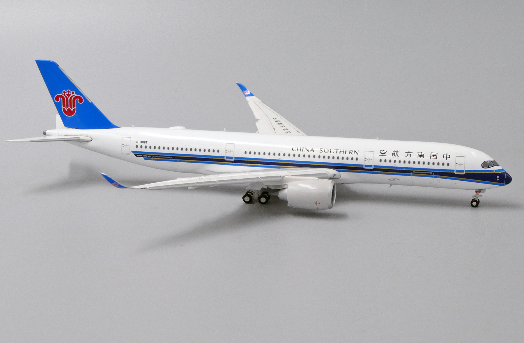 ScaleModelStore.com :: JC Wings 1:400 - XX4173A - China Southern